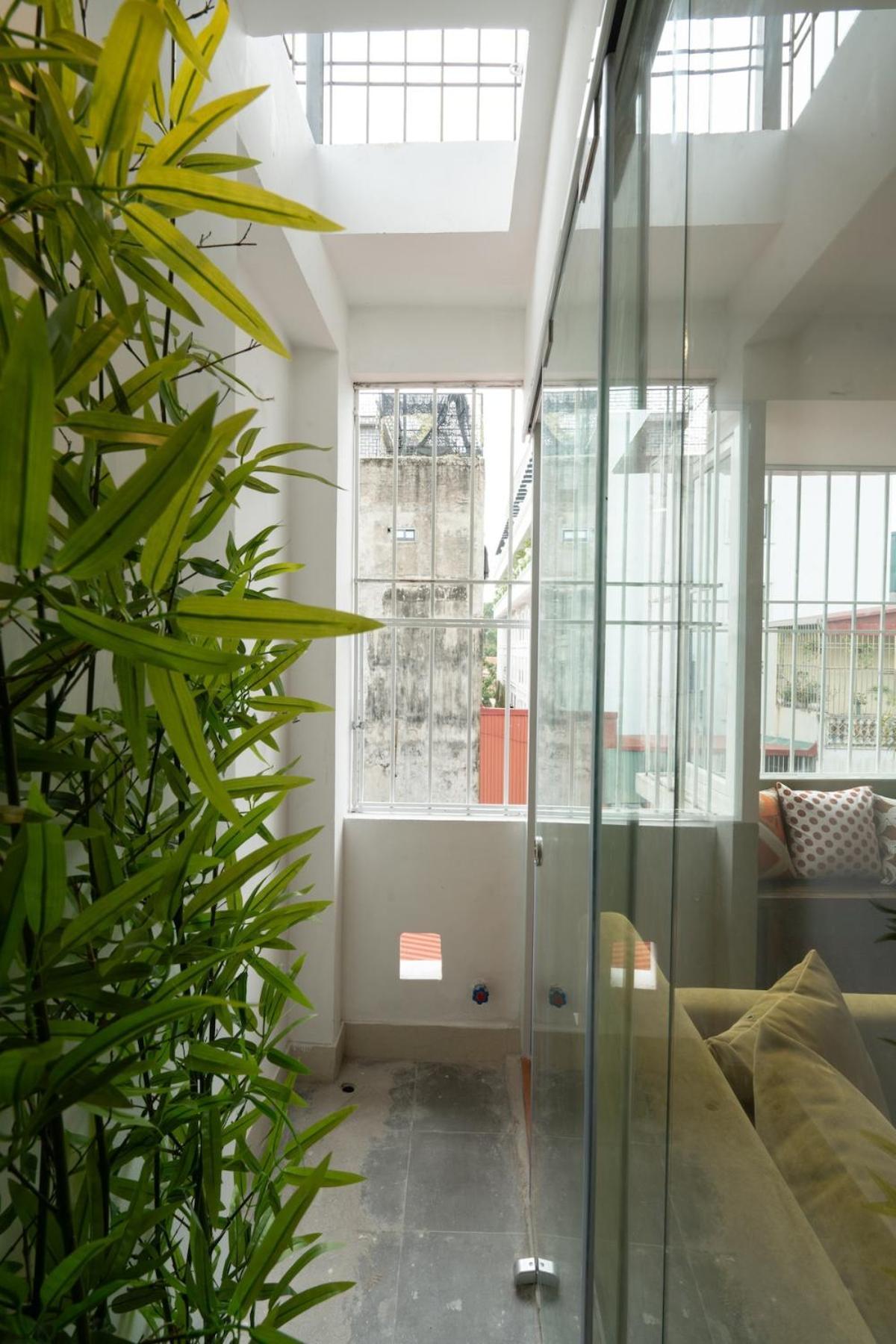 Apartment Of Serenity - 3 Bedroom & 3 Baths - 1' To Hoan Kiem & Old Quarter Hanoi